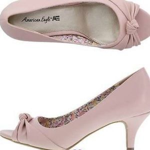 American Eagle Pink Pumps